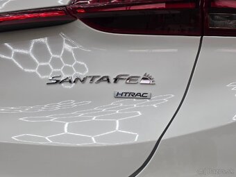 HYUNDAI SANTA FE 2.2 CRDi LUXURY 4x4 AT - 6