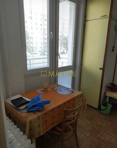 3- izbový byt s loggiou a balkónom na  Exnárovej ulici - 6