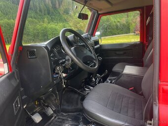 Opět v prodeji po zrušené rezervaci - Land Rover Defender 90 - 6