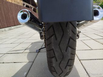 Motocykel YAMAHA XJ 600 N - 6