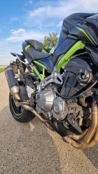 Kawasaki Z900 - 6