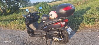 Kymco Downtown 300i - 6