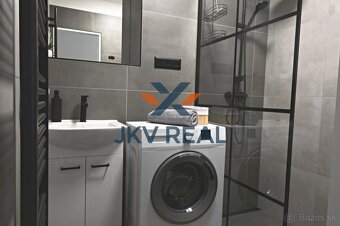 LUXUSNÝ, komplet zrekonštruovaný 2-izbový byt v centre mesta - 6