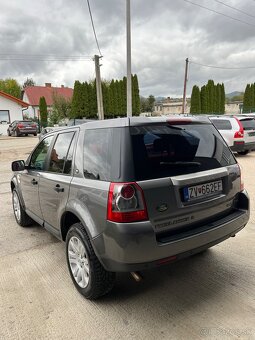 REZERVOVANE Land Rover Freelander 2 2.2 HSE 118kW - 6