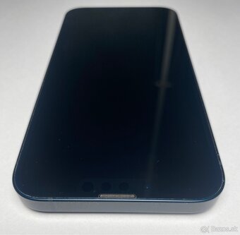 iPhone 13, batéria 85% - 6