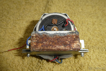 motorček do magnetofónu Tesla A3 - 6