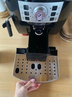 Kávovar DeLonghi Magnifica S - 6