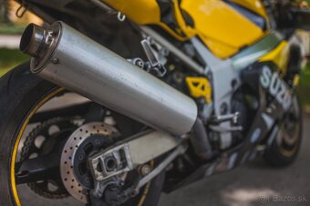 Suzuki GSX-R 600 - 6