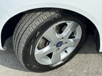 Ford B-MAX 1.0/74kW Eco Boost 1.Maj ČR r.v. 2015 - 6