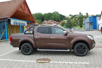 Nissan Navara DoubleCab 2.3 dCi 190k A/T Tekna 4x4 - 6