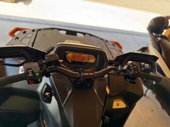 CAN-AM OUTLANDER XTP 1000R 2025 - 6