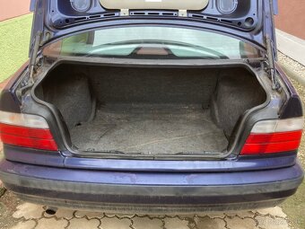 BMW E36 1.8 - 6