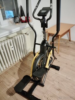 Eliptický trenažér - 6