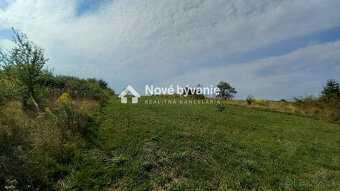 Slnečná záhrada nad obcou Gyňov - 6