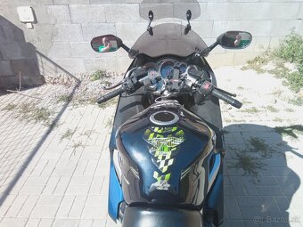 KAWASAKI ZZR 1200 - 6