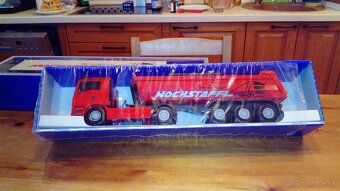 EMEK 1:25 MAN + VOLVO - 6