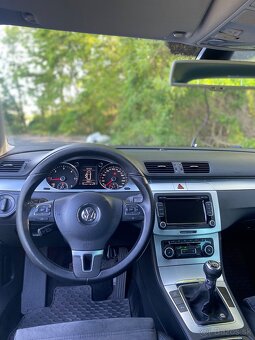 VW Passat B6 - 6