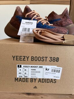 Adidas YEEZY BOOST 380 velkost 42/5 - 6