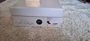 Catwalk kotníkove čižmy č.37 - 6