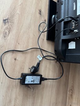 Finlux 24FDM5660 12V/220V - 6