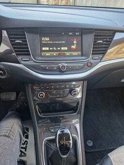 Opel Astra 1.0 - 6