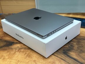 MacBook Pro M1 Pro 14” - 6