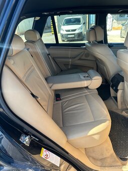 Rozpredam bmw e70 210kw - 6
