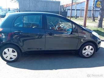Toyota Yaris 1.0 51kw r.2007 - 6