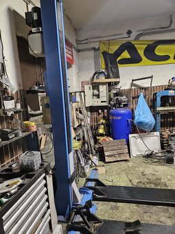 Predam jednostlpovy zdvihak lincos 1000kg - 6