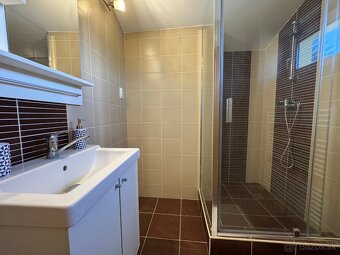 ATYP 4-izb. byt s terasou a parkingom - lokalita BANKA - 6