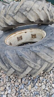 Zadne kolesa zetor 16,9/14-28 - 6