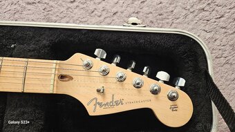 Fender Stratocaster USA - 6
