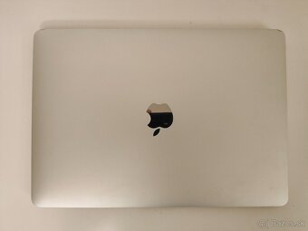 MacBook Pro 2017 | i5 • 16GB • 256GB SSD - 6