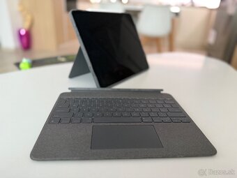 iPad Pro M1 12,9” 256GB Cell + Logitech klavesnica a Pencil - 6