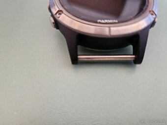Predám Garmin Fenix 5 plus Silver na náhradné diely - 6