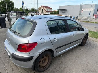 Peugeot 307 - 6