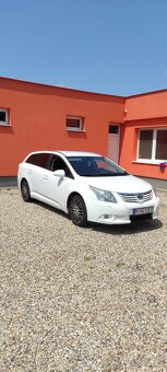 Toyota Avensis Combi T27 2,0D-4D - 6