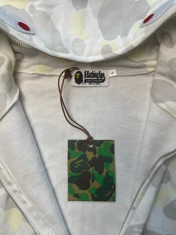 Bape City Camo Shark Zip Hoodie - White - 6