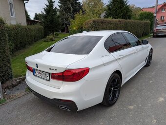 BMW 540i xDrive - 6