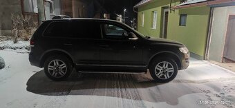 Volkswagen Touareg 3.0 - 6