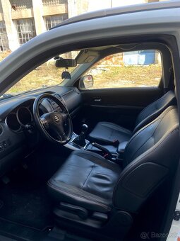 Suzuki Grand Vitara 1.6 16V Black & White Edition - 6