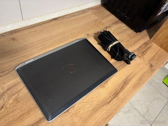 15"/Dell/Notebook/i5/6GB RAM DDR3/128GB SSD/Intel HD 2GB// - 6