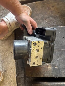 Abs kocka Volvo s60 v60 - 6