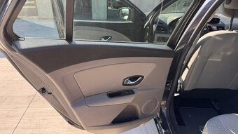 Renault Megane Grandtour - 6