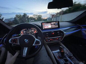 BMW 530i xDrive Mpacket - 6