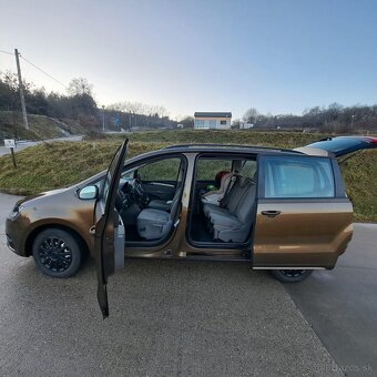 Predám Seat Alhambra 2.0 103kw 7miestne - 6