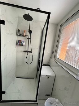 Predam luxusny 4 izbovy byt s loggiou - 6