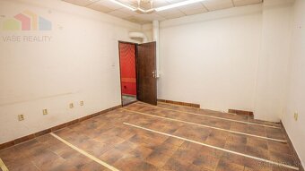 Na prenájom obchodno – reštauračný priestor, 1.207 m², BA – - 6