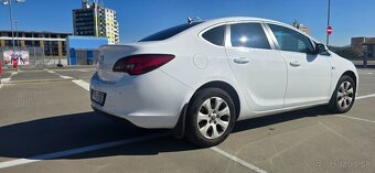 Opel Astra - 6