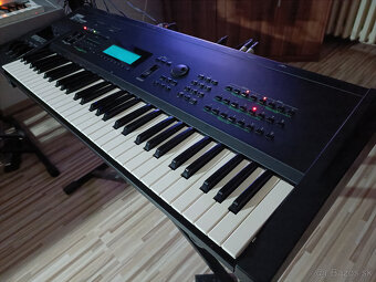 Yamaha SY77 - 6